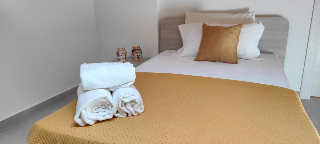 Casa Vacanze Rainbow, Siracusa Syracuse Eksteriør billede