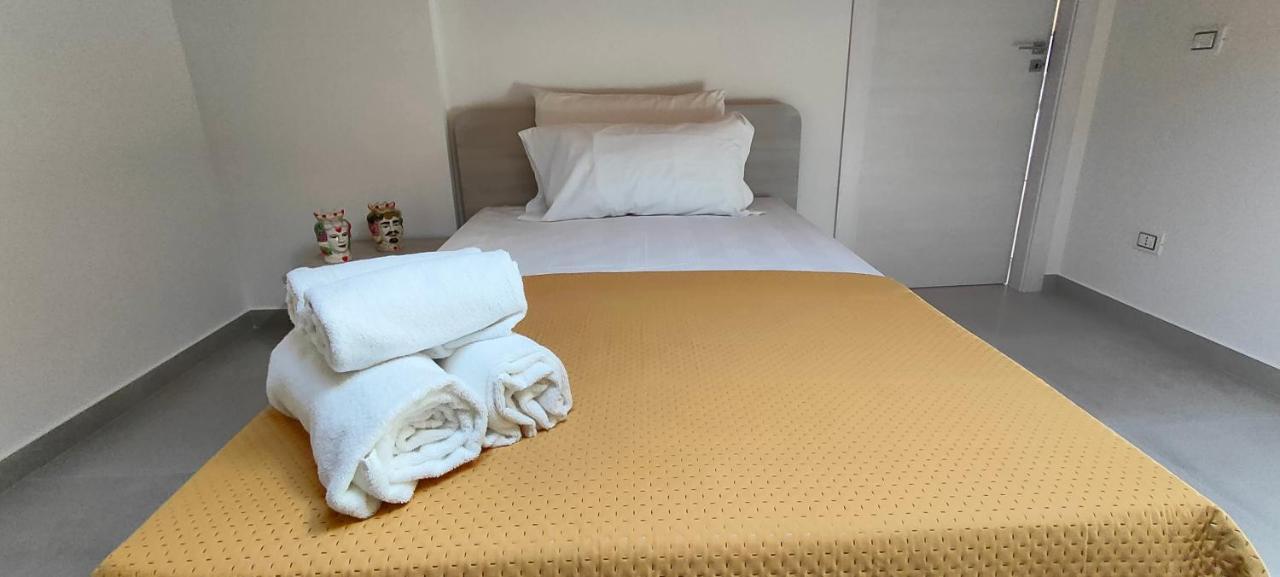 Casa Vacanze Rainbow, Siracusa Syracuse Eksteriør billede