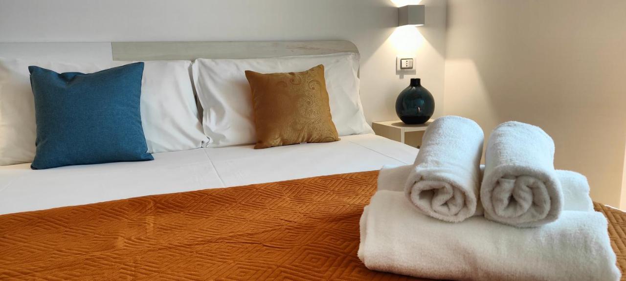 Casa Vacanze Rainbow, Siracusa Syracuse Eksteriør billede