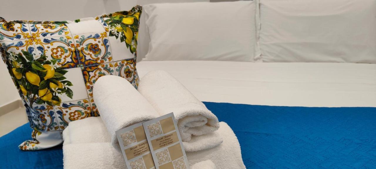 Casa Vacanze Rainbow, Siracusa Syracuse Eksteriør billede